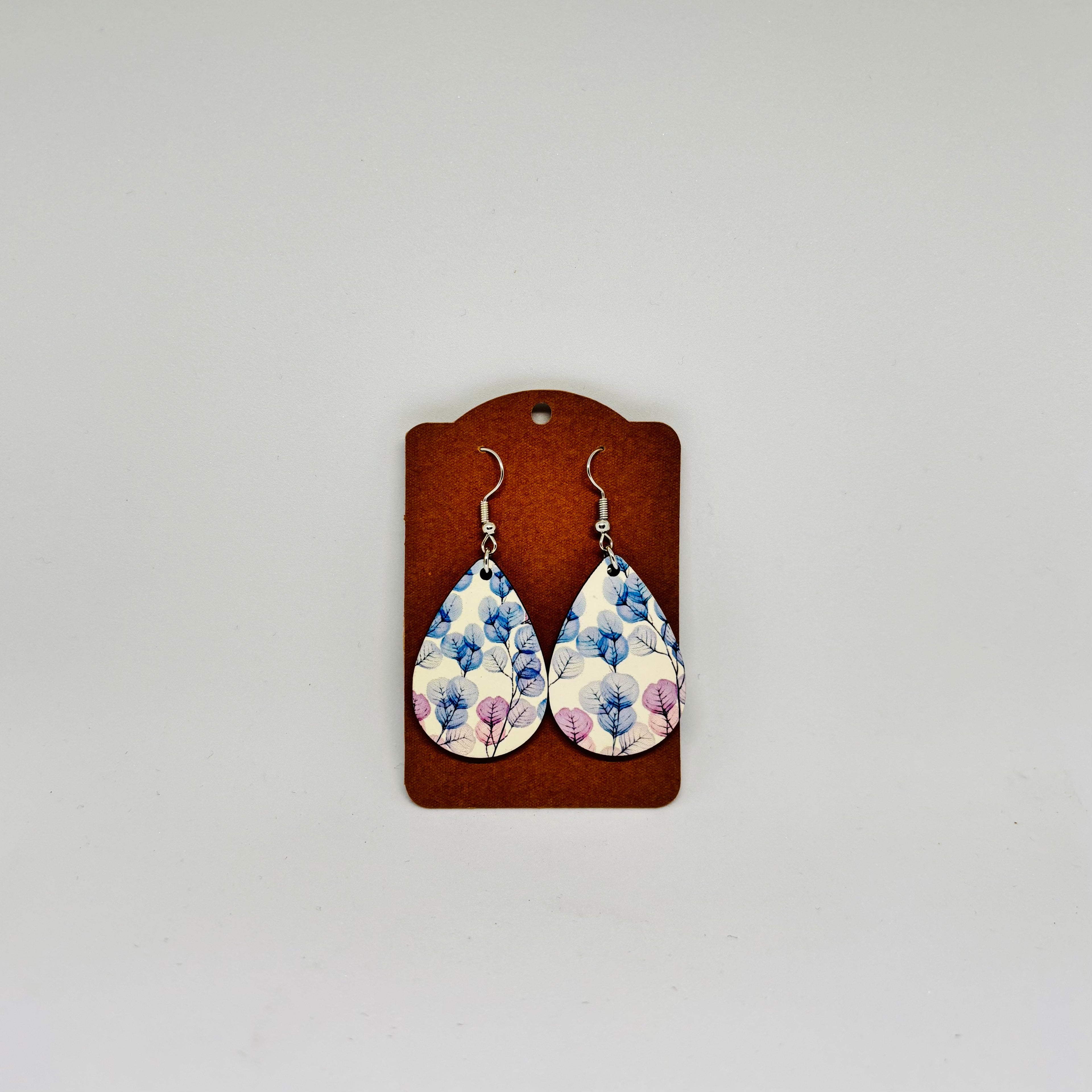 Boucles d’oreilles gouttes bleu et violet
